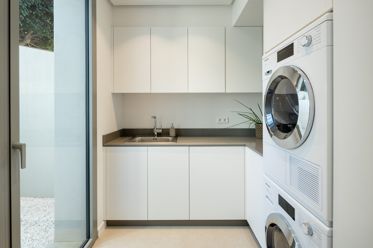 Villa for sale in Benahavís