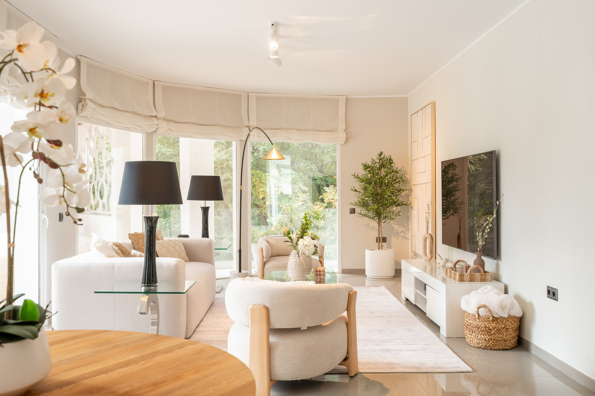 Villa for sale in Benahavís