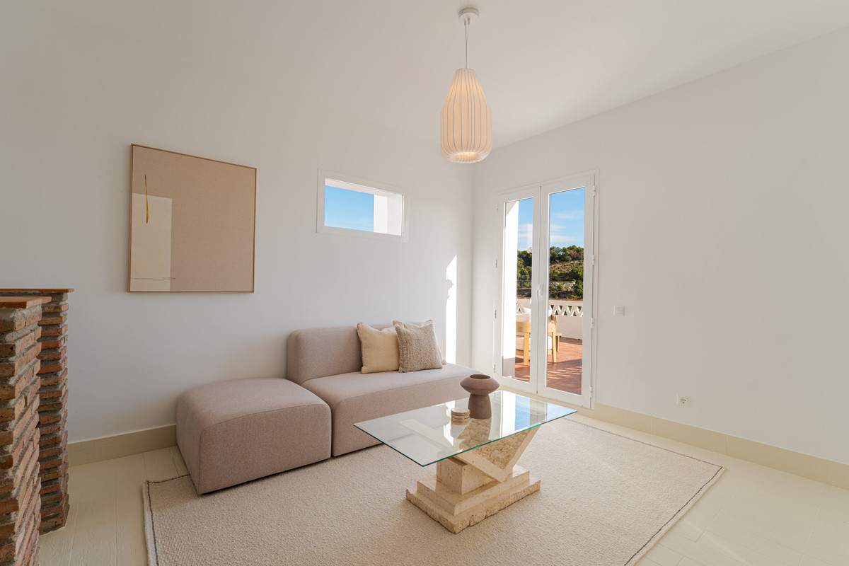 Villa for sale in Benahavís