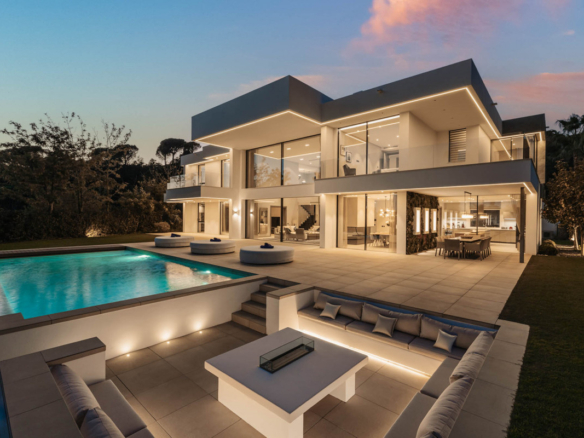 Villa for sale in Benahavís