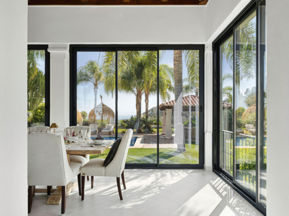 Villa for sale in Benahavís