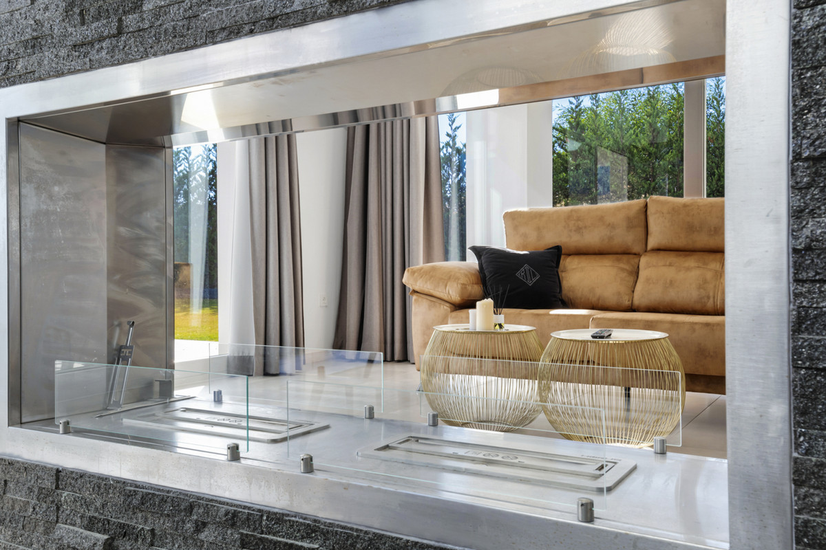 Villa for sale in Benahavís