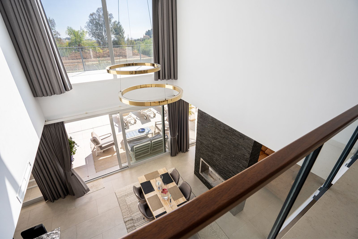 Villa for sale in Benahavís