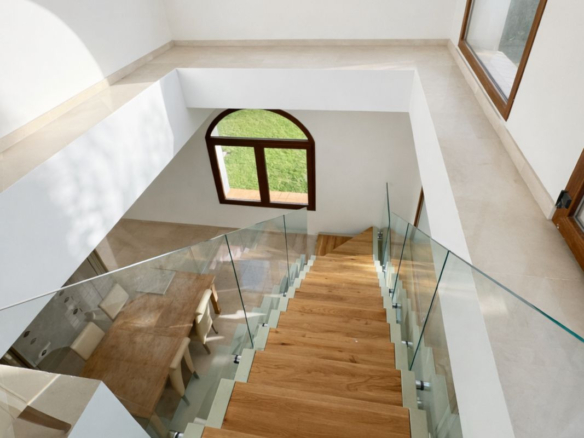 Villa for sale in Benahavís