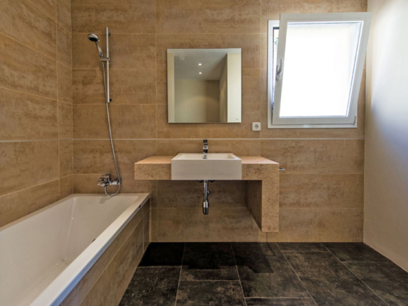 Villa for sale in Benalmadena