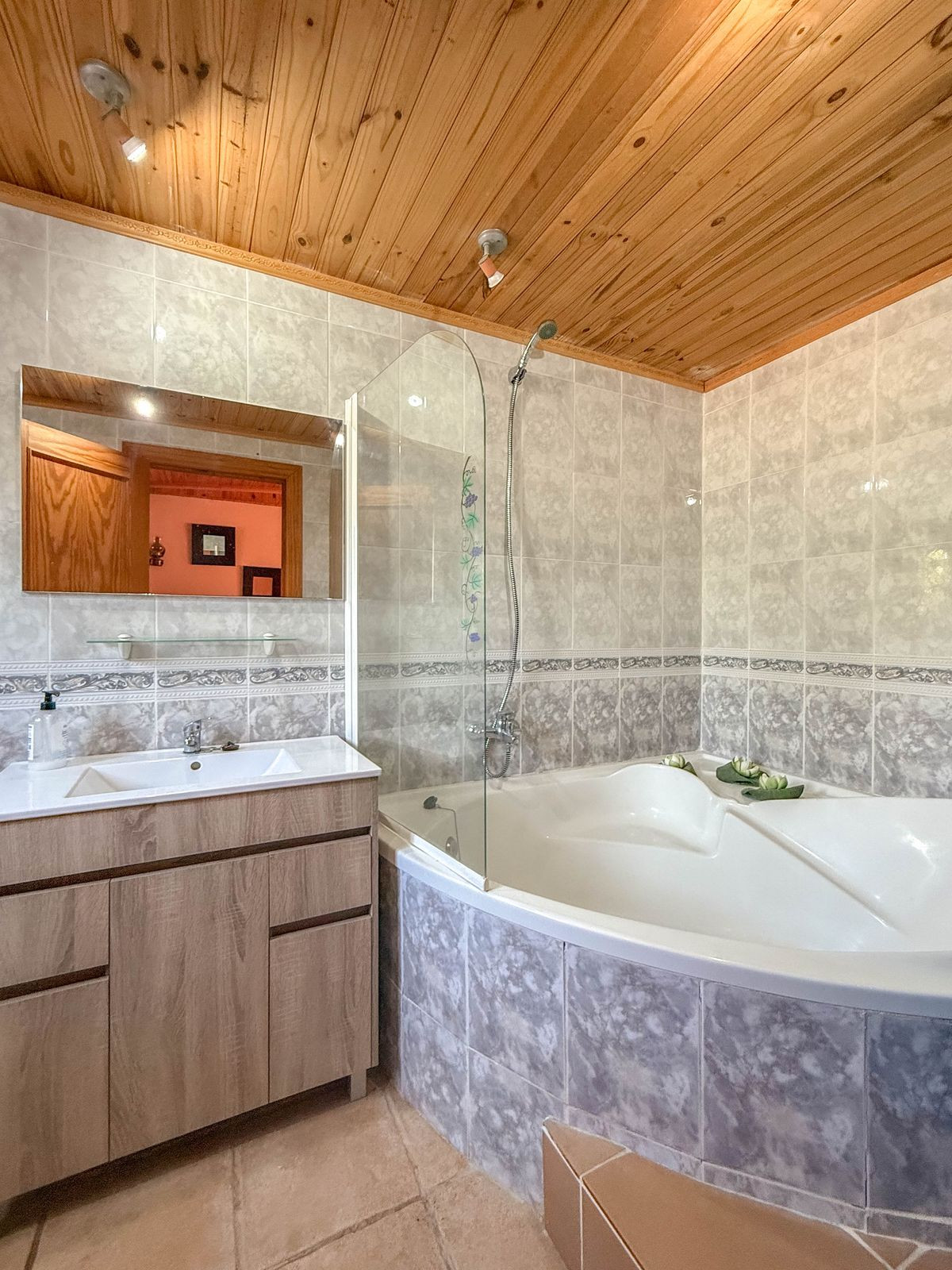 Villa for sale in Cártama