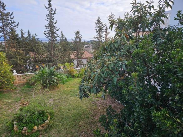 Villa for sale in Churriana