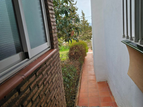 Villa for sale in Churriana