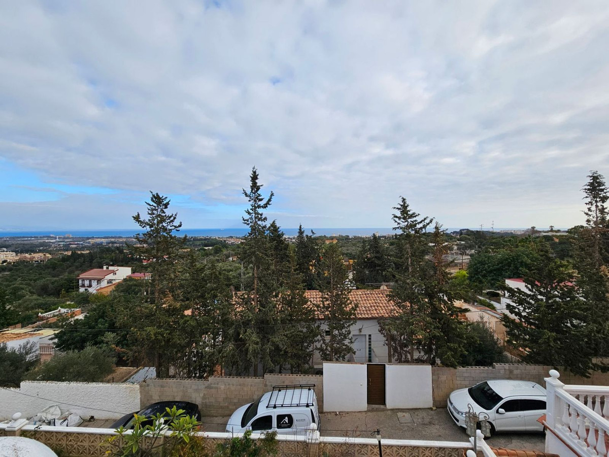 Villa for sale in Churriana
