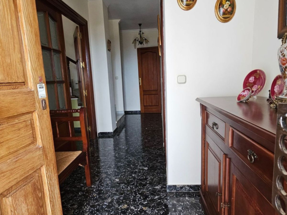 Villa for sale in Churriana