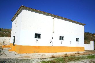 Villa for sale in Coín