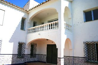 Villa for sale in Coín