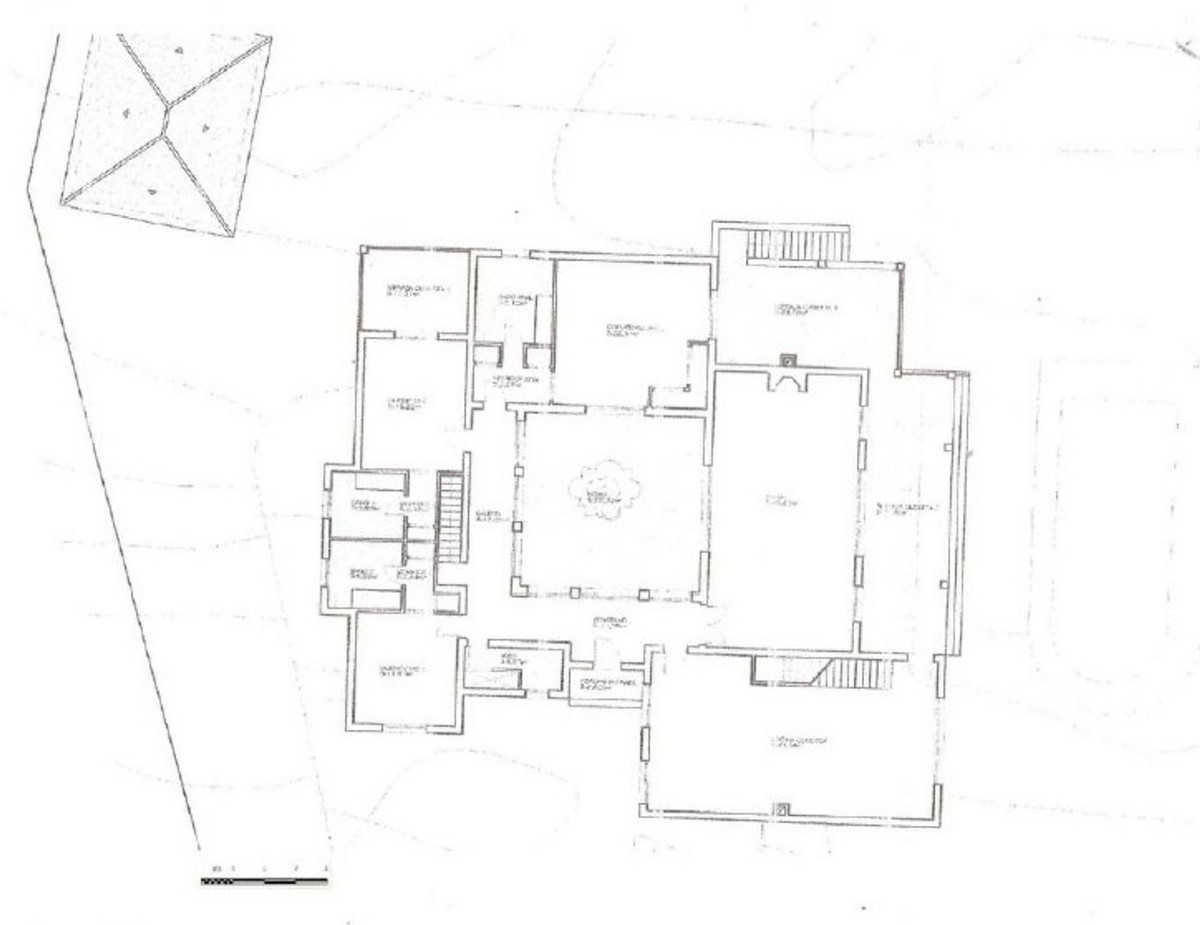 Villa for sale in El Paraiso
