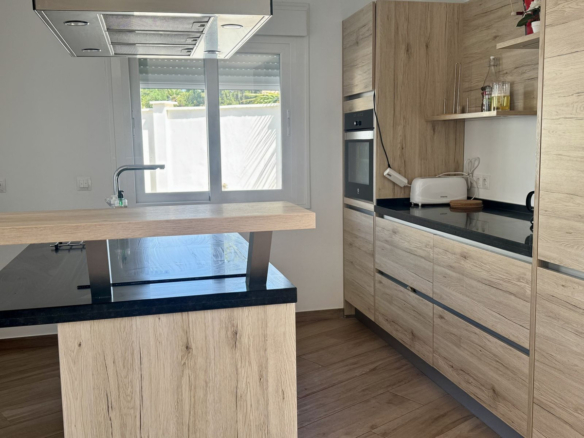 Villa for sale in Estepona