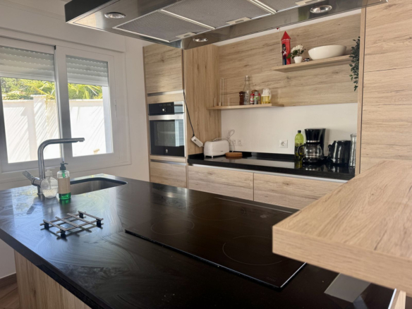 Villa for sale in Estepona