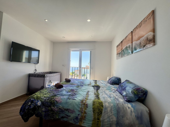 Villa for sale in Estepona