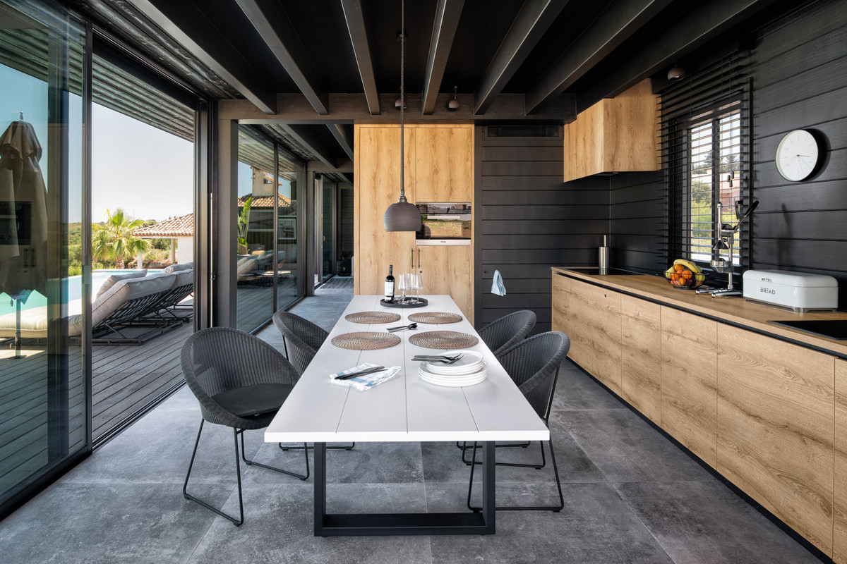 Villa til salg i Estepona