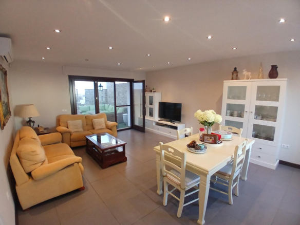 Villa for sale in Fuengirola