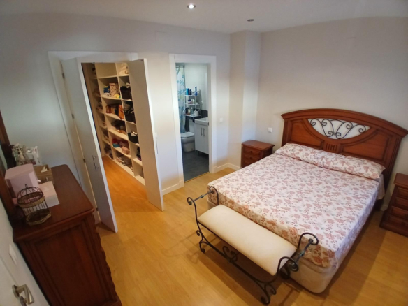 Villa for sale in Fuengirola
