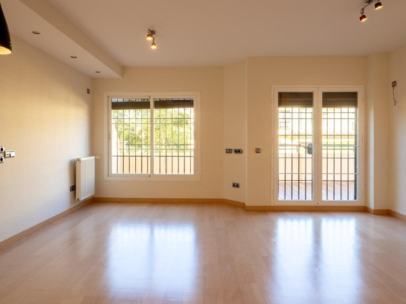 Villa for sale in Fuengirola