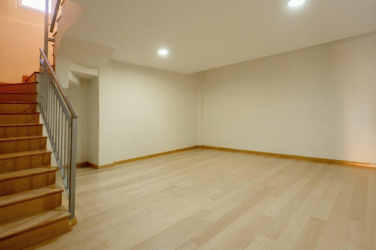 Villa for sale in Fuengirola