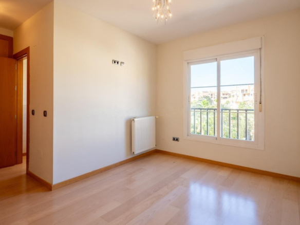 Villa for sale in Fuengirola