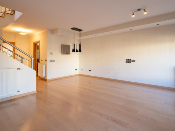 Villa for sale in Fuengirola