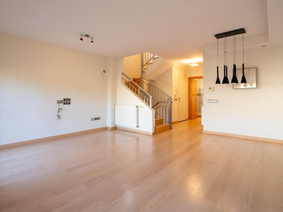 Villa for sale in Fuengirola