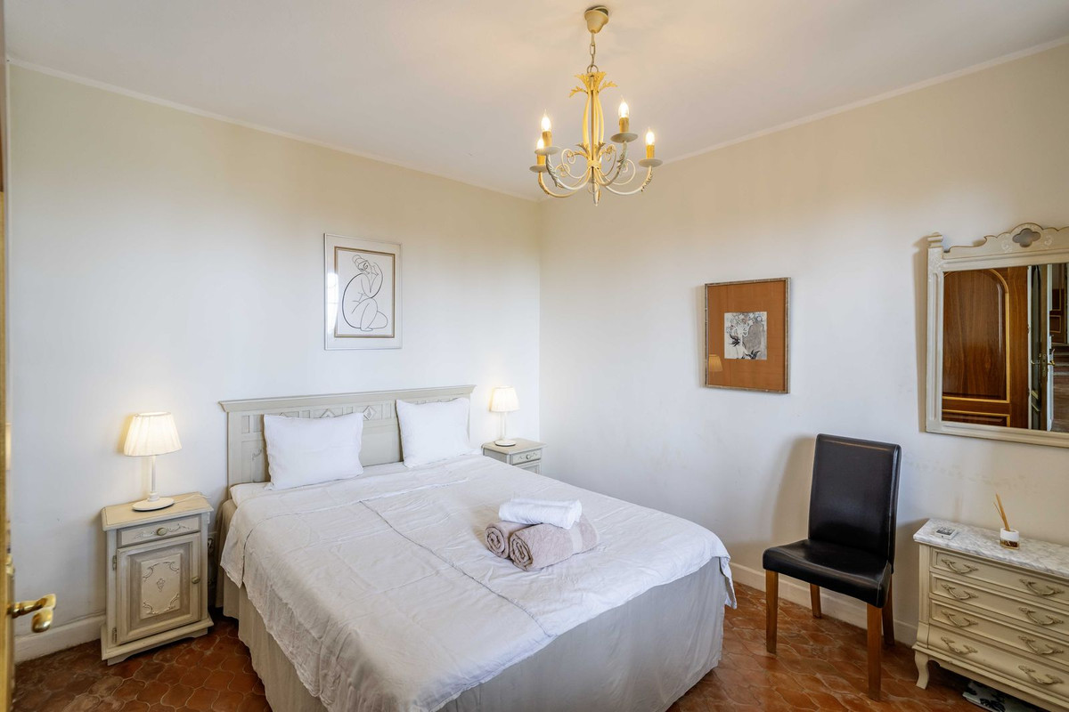 Villa for sale in Fuengirola