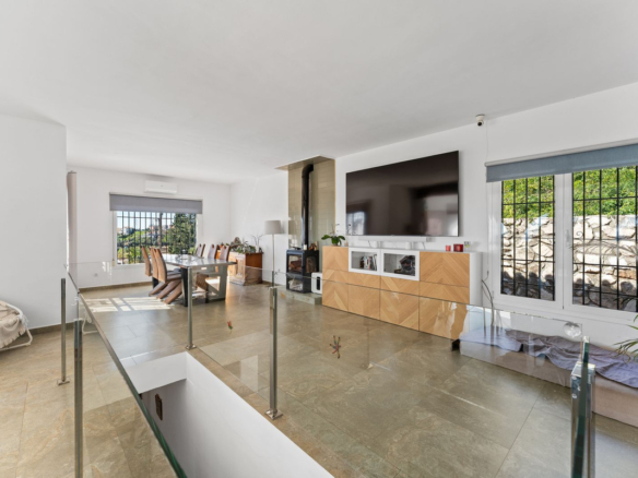 Villa zum Verkauf in Fuengirola