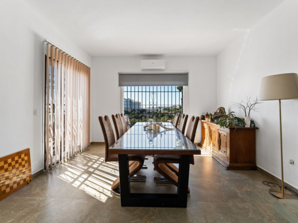 Villa zum Verkauf in Fuengirola