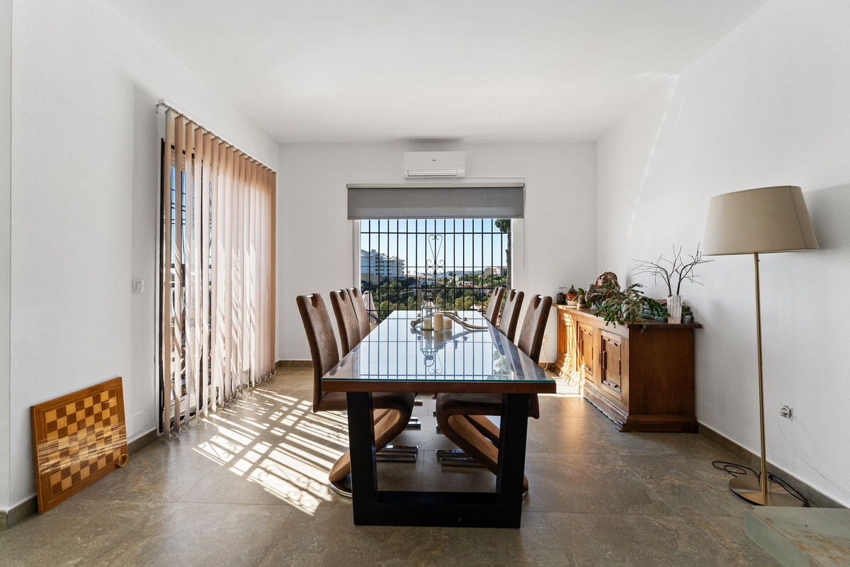 Villa zum Verkauf in Fuengirola