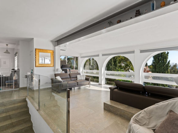 Villa zum Verkauf in Fuengirola