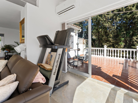 Villa zum Verkauf in Fuengirola