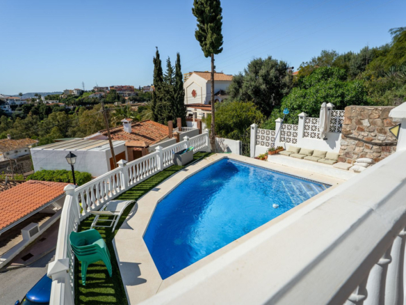 Villa zum Verkauf in Fuengirola