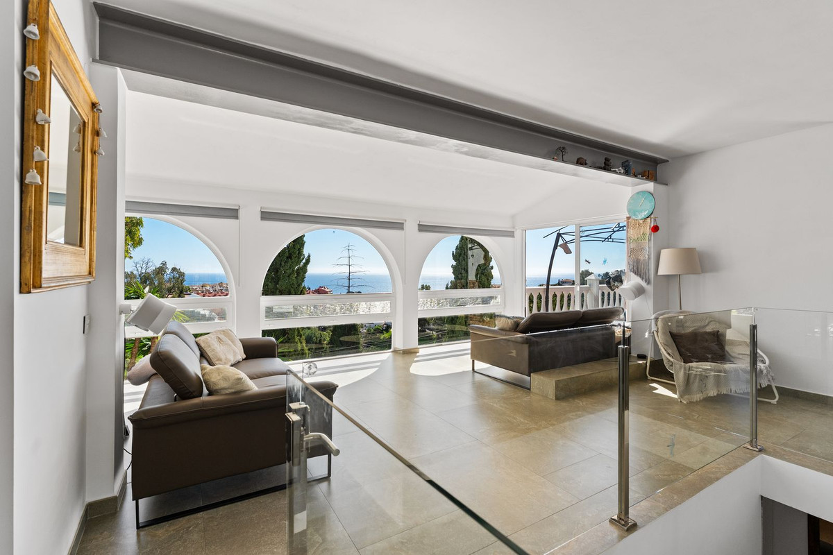 Villa zum Verkauf in Fuengirola