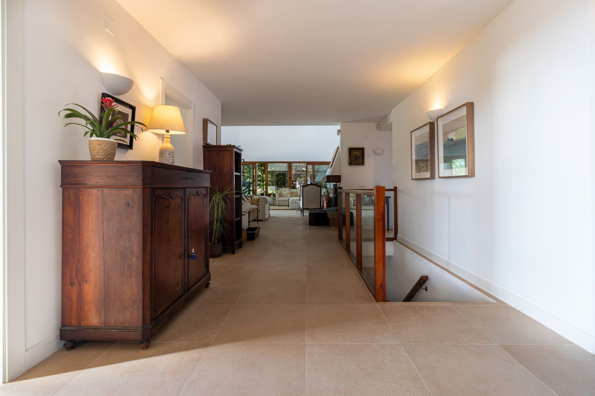Villa for sale in Fuengirola