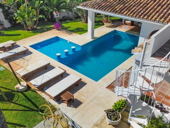 Villa for sale in Fuengirola