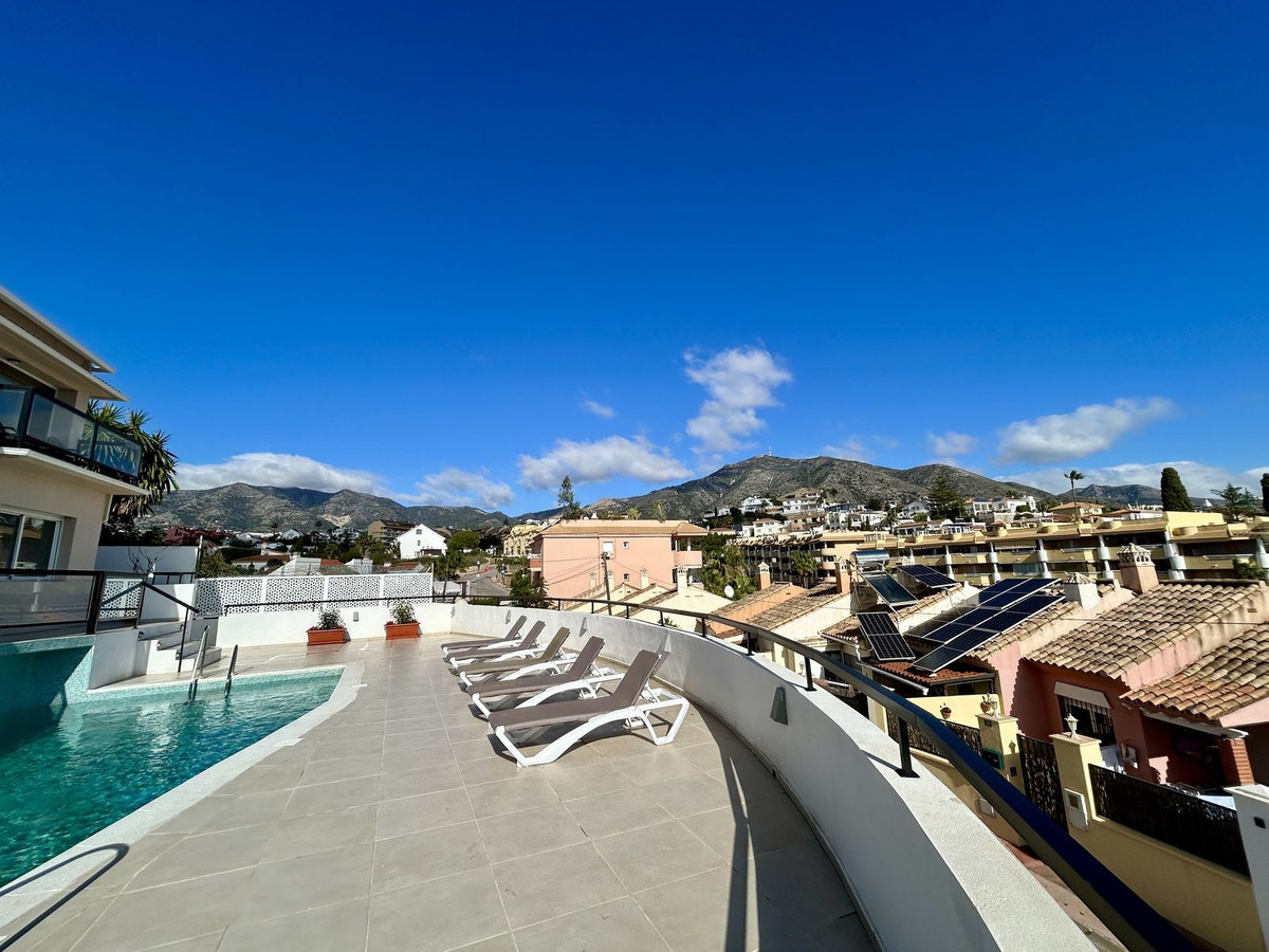 Villa for sale in Fuengirola