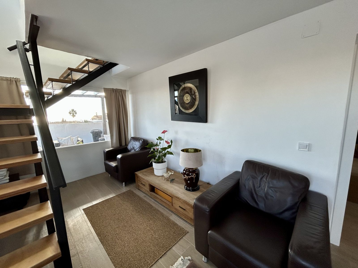 Villa for sale in Fuengirola