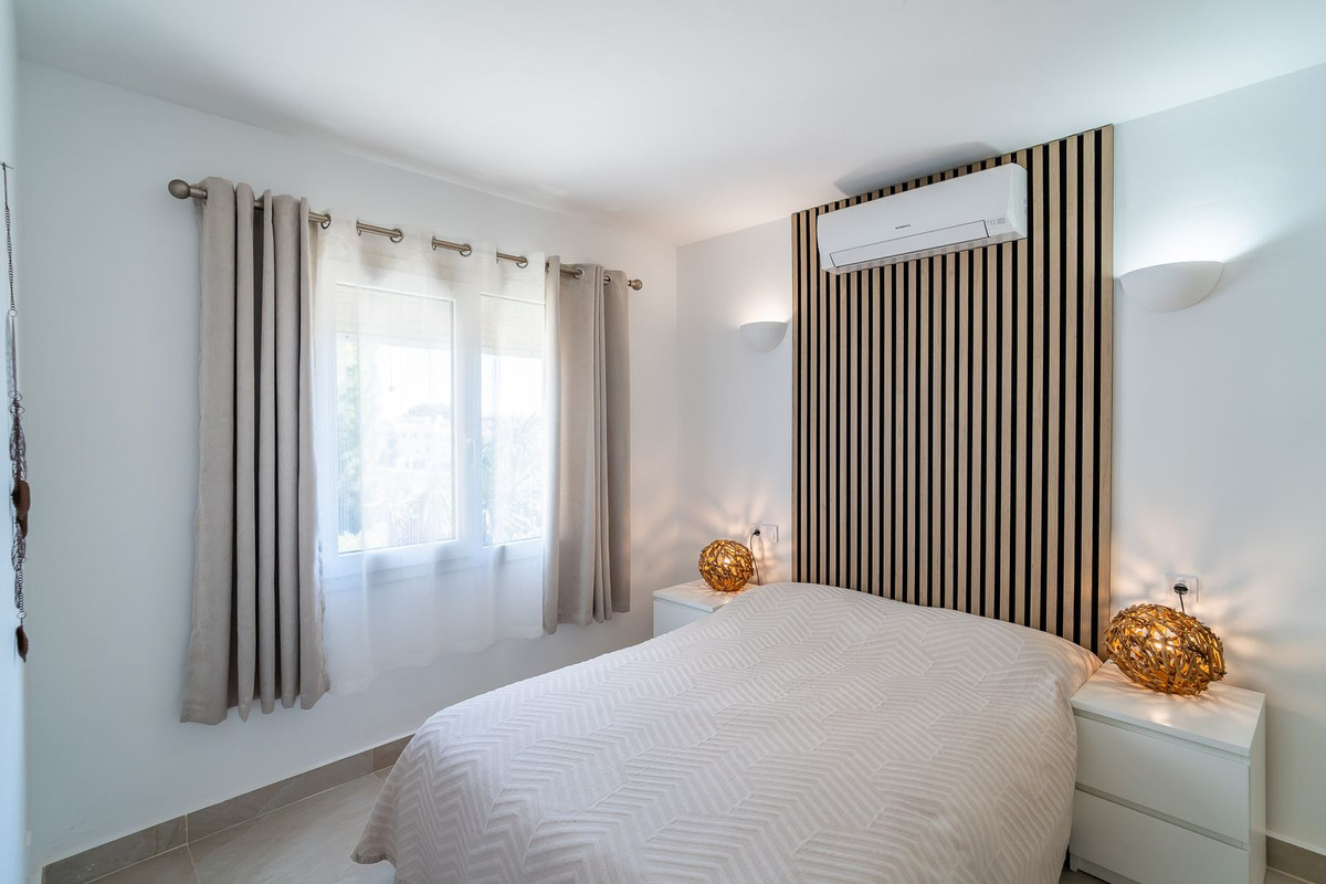 Villa for sale in Fuengirola
