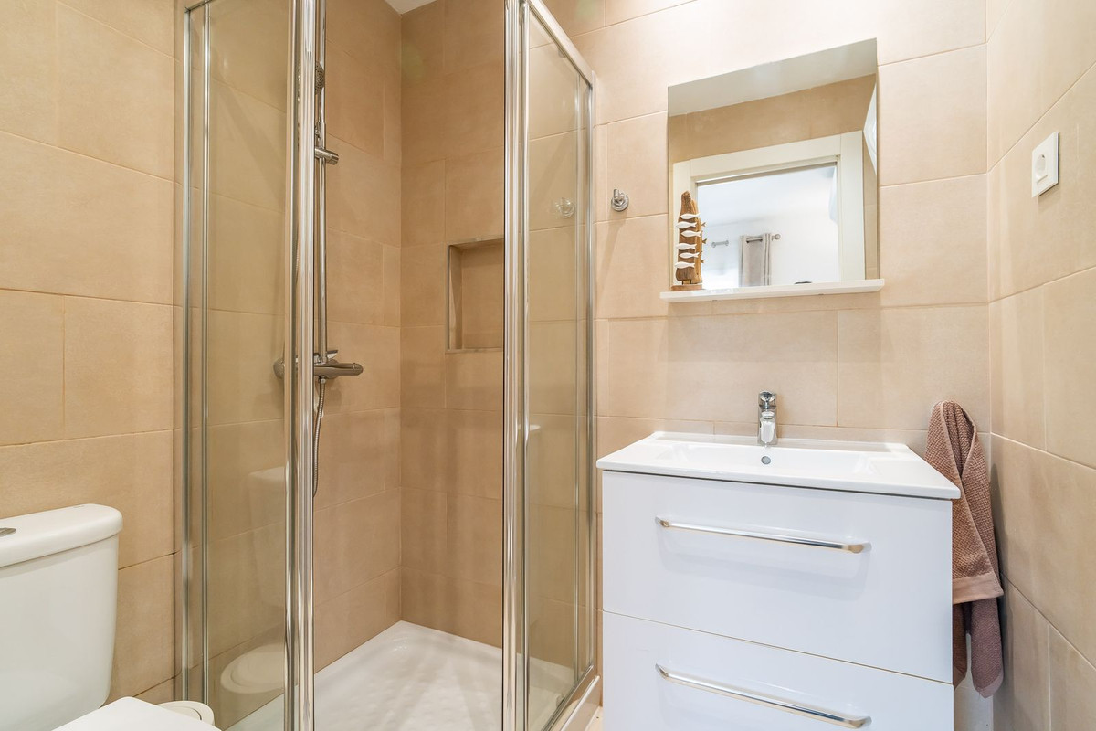 Villa for sale in Fuengirola
