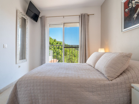 Villa for sale in Fuengirola