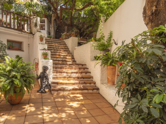 Villa for sale in Málaga