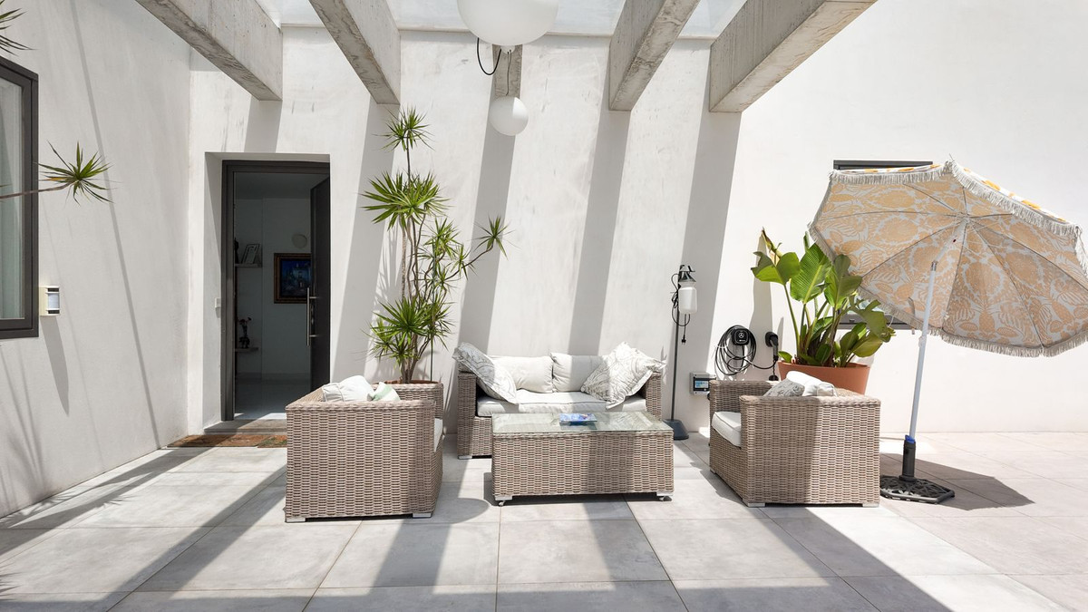 Villa for sale in Málaga