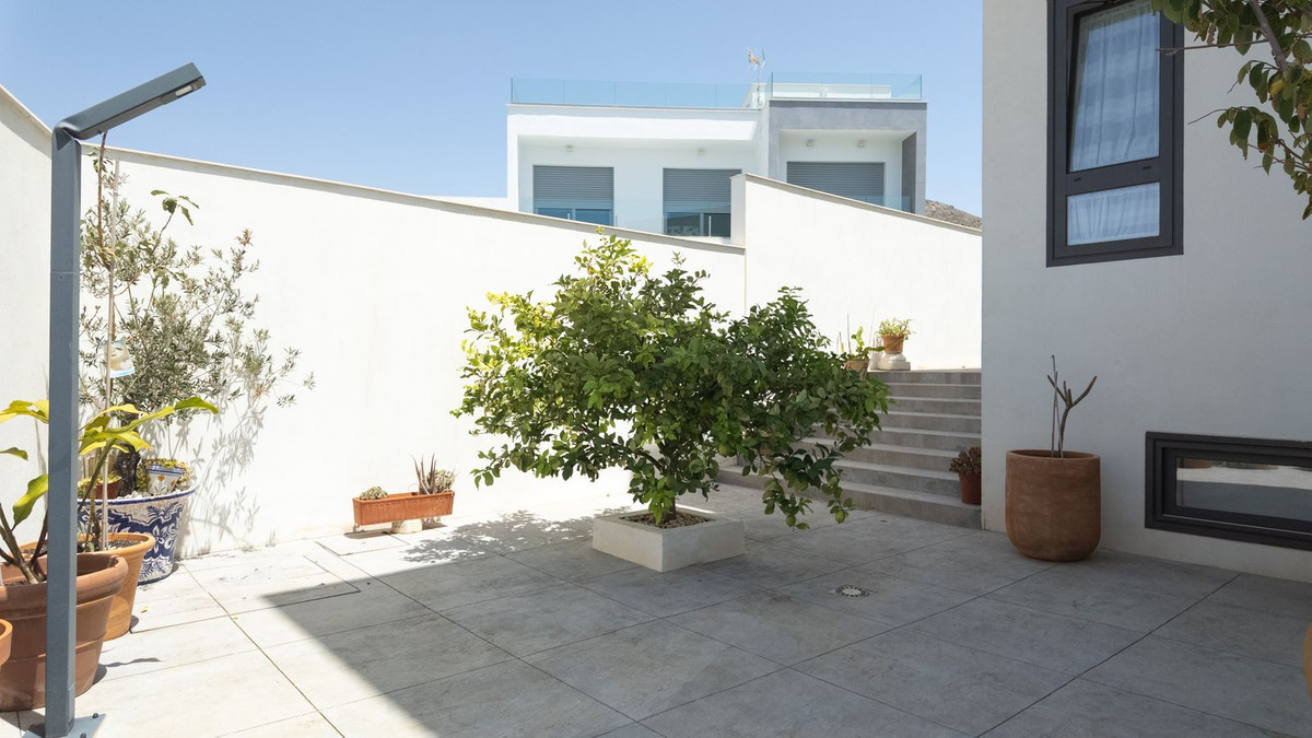 Villa for sale in Málaga