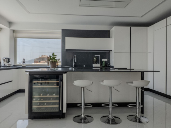 Villa for sale in Málaga