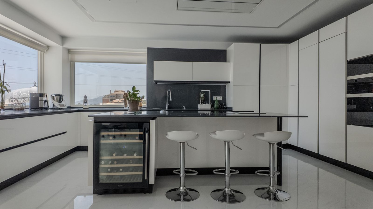 Villa for sale in Málaga