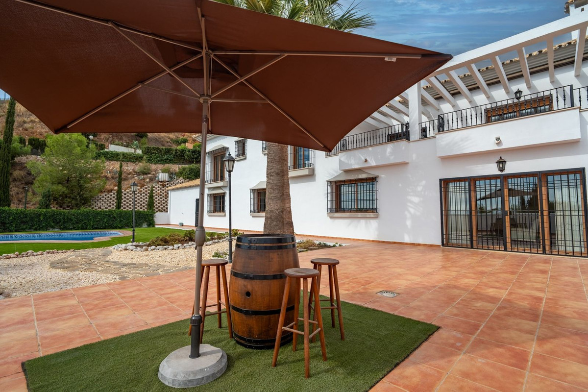 Villa for sale in Málaga