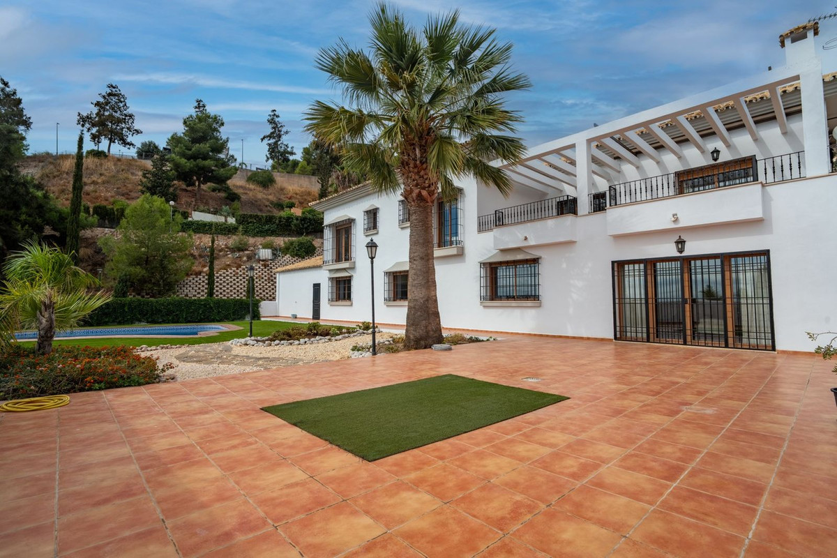 Villa for sale in Málaga